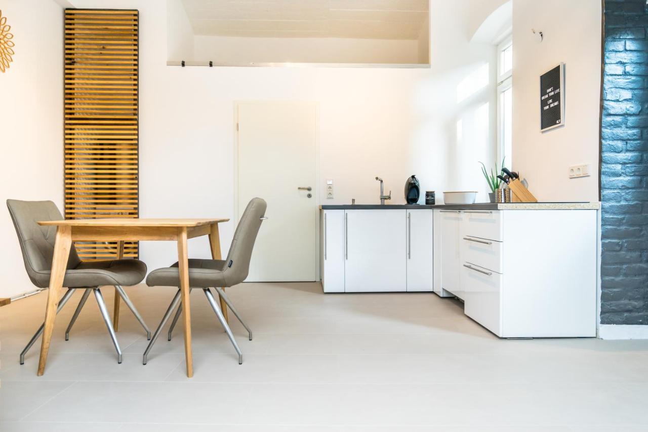 Homebydoni - Kueche I Terrasse I 500 Mbits Wifi I Design Loft Nahe Rmcc & Staatstheater Wiesbaden Eksteriør billede